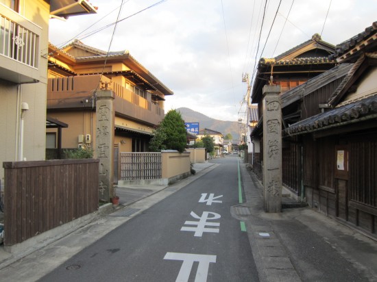 門前町のいい雰囲気です。