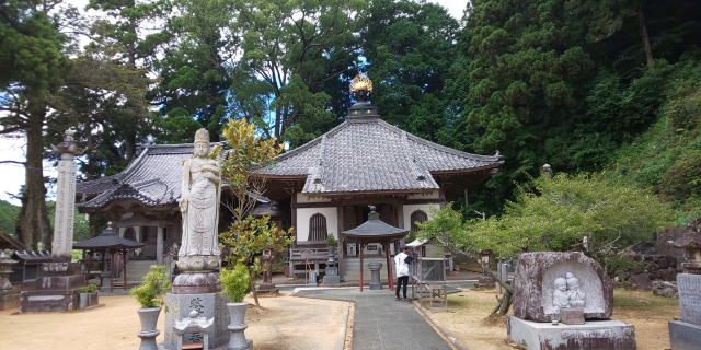 42番 佛木寺 本堂