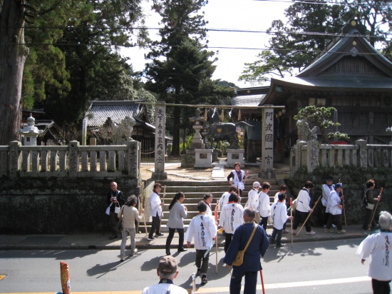 大日寺の前の「一宮神社」めっちゃ近い！