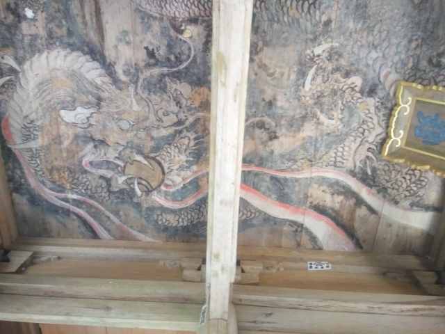 清瀧寺山門の天井画。